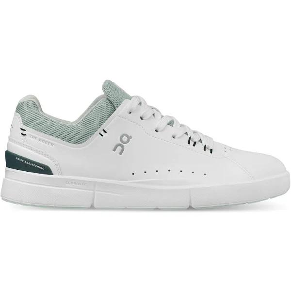 On Roger Advantage White Trainers