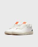 On The Roger Centre Court White | Flame, Womens, Size: 5.5