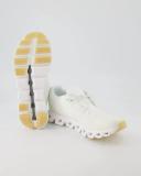 on Women's Cloud 5 Undyed, 11
