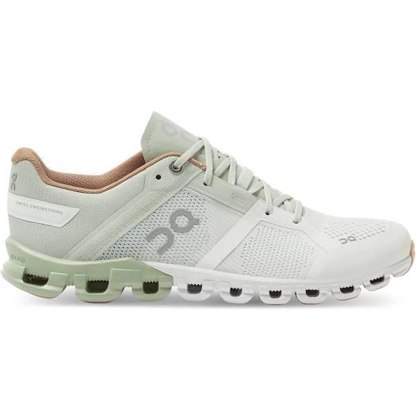 On Women's Cloudflow Aloe/White