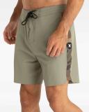 Phantom Sidewinder Renegade 17" Hurley Mens Boardshort Army