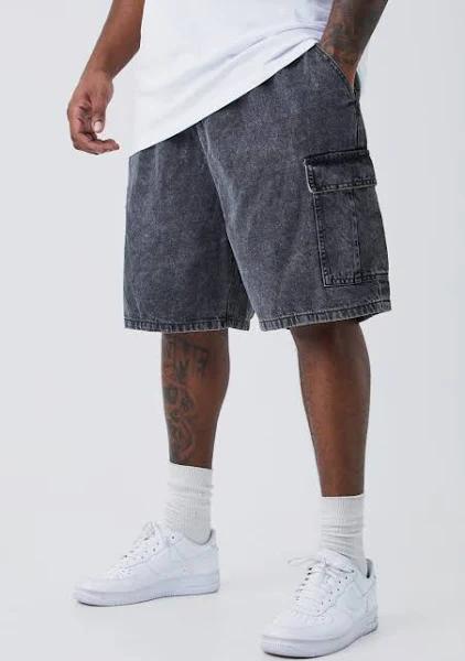 Plus Elastic Waist Relaxed Acid Wash Cargo Shorts
