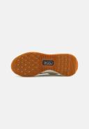 Polo Ralph Lauren Train '89 Sneakers in Cream/Navy With Pony logo-White