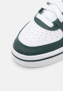 Puma - Unisex Ca Pro Classic Sneakers in White & Green