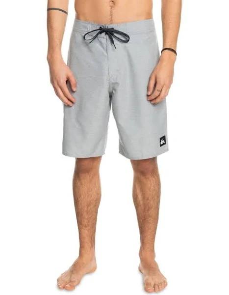 Quiksilver Everyday Solid Boardshort '20 in Grey 36