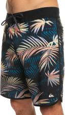 Quiksilver Highlite Scallop 19" Boardshorts in Black 33