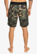 Quiksilver Highlite Scallop 19" Boardshorts in Green 28