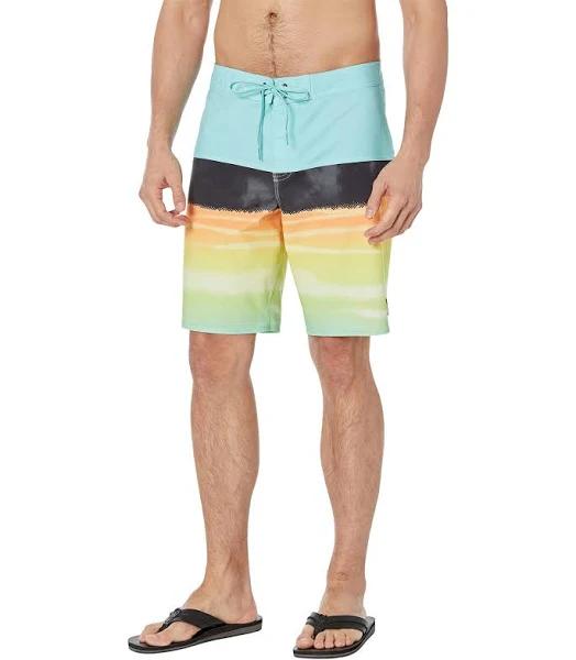 Quiksilver Men's 20" Surfsilk Panel Board Shorts - Angel Blue - Swimoutlet.com