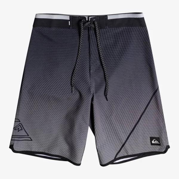 Quiksilver Surfsilk 20" Boardshorts in Black 38