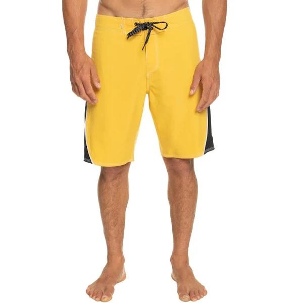 Quiksilver Surfsilk 99 20 Swimming Shorts Yellow 34 Man