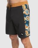 Quiksilver Surfsilk Arch 18" Boardshort in Tarmac Black 33