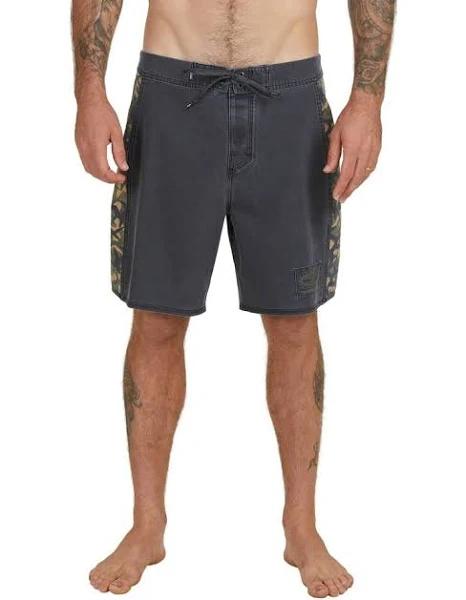 Quiksilver - Surfsilk Arch 18 - Size 32
