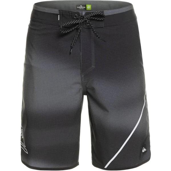 Quiksilver Surfsilk New Wave 20" Boardshorts in Black 32