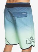 Quiksilver Surfsilk New Wave Boardshort '20 in Green 36
