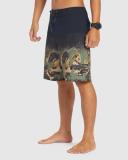 Quiksilver Surfsilk Panel Boardshorts in Black 32