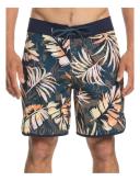 Quiksilver Surfsilk Scallop 18" Boardshort in Peach Whip Peach 28