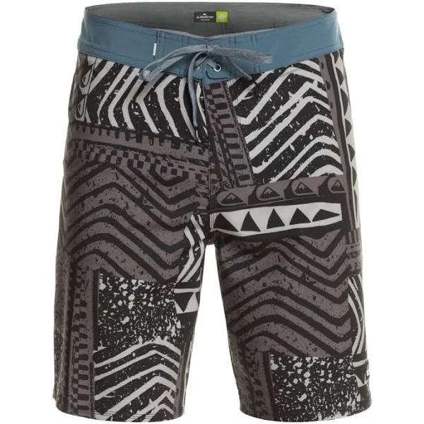Quiksilver Surfsilk Slab Boardshort '20 in Blue 34