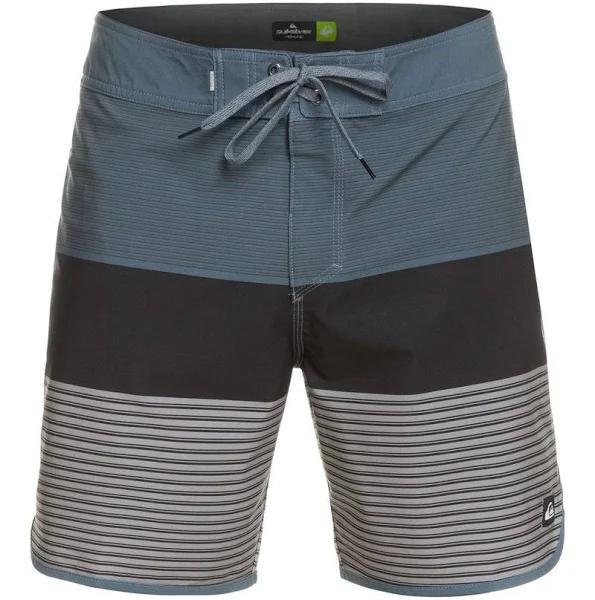 Quiksilver Surfsilk Tijuana 18" Boardshorts in Blue 33
