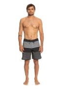 Quiksilver Surfsilk Tijuana Boardshorts in Black 33
