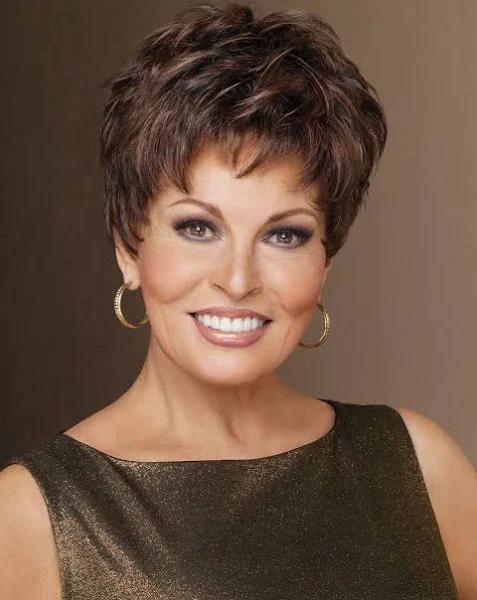 Raquel Welch Winner Elite Lace Front Wig, R13F25 Praline Foil