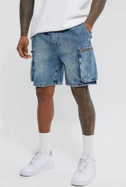 Relaxed Rigid Elastic Waist Cargo Short