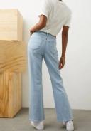 Riders Hi Flare Relaxed Jean Blue Outlook, AU 14 / Blue