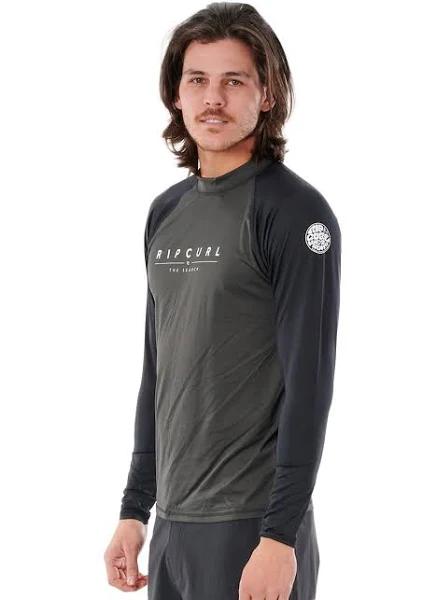 Rip Curl Shockwave Relaxed Short Sleeve UVT Black L