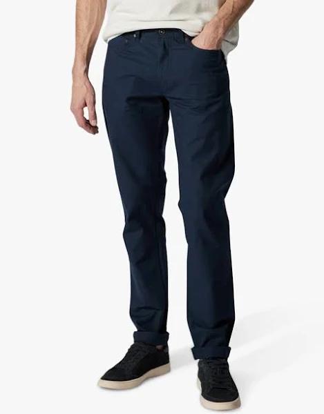 Rodd & Gunn Gunn Straight Fit Jean Short Leg in Navy 30