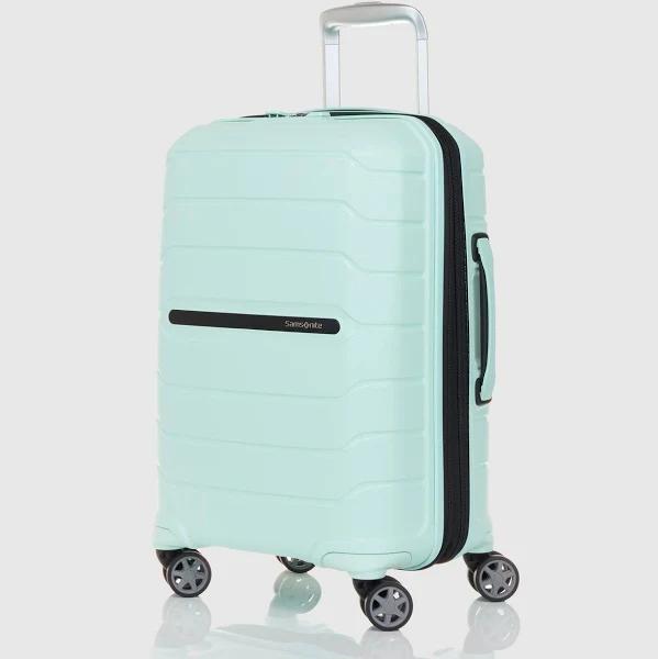 Samsonite Oc2lite 55cm Spinner Mint Green