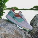 Saucony Shadow 5000 St. BARTH Shoes - Size 4 - beige/green