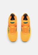 Saucony Triumph 20 Shoes Orange White AW22 44 - EUR