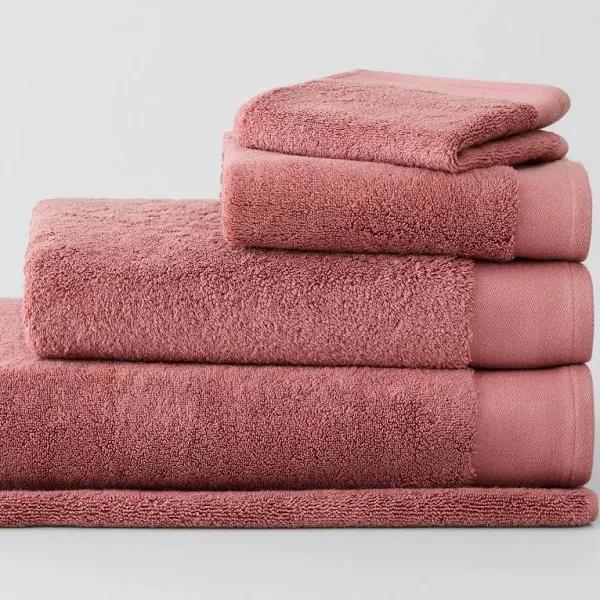 Sheridan Luxury Retreat Towel Collection in Redwood Size: Face Washer