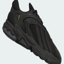 Shoes Sneakers Adidas Originals Oztral HP6565