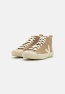Shoes Sneakers Veja Nova High Canvas NT012967
