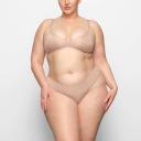 Skims Push-up Plunge Bra | Light Neutral | Wireless Form | 34DDD