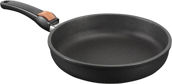 SKK 53214 Titanium Induction, Cast-Iron Frying Pan 32 cm With Removable Handle