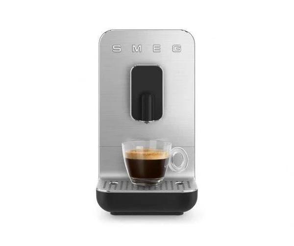 Smeg Automatic Coffee Machine Matte Black