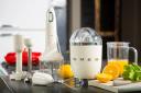 Smeg CJF01CREU Citrus Juicer. Cream