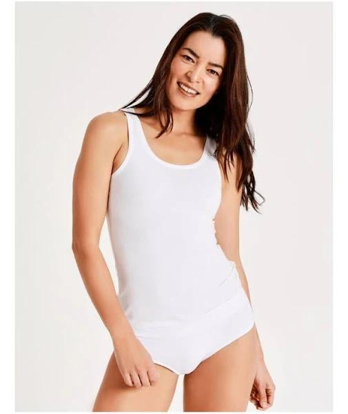 Soho Tank Camisole in White 16