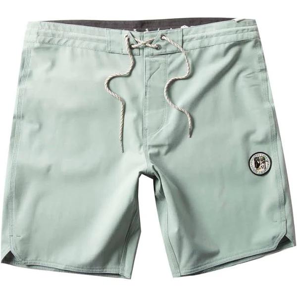 Solid Sets 18.5" Boardshort Aloe by Vissla