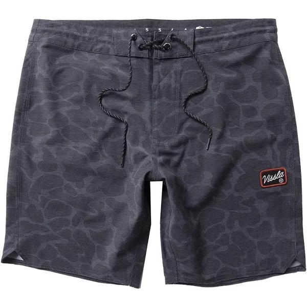 Solid Sets 18.5" Boardshort Black Camo / 38