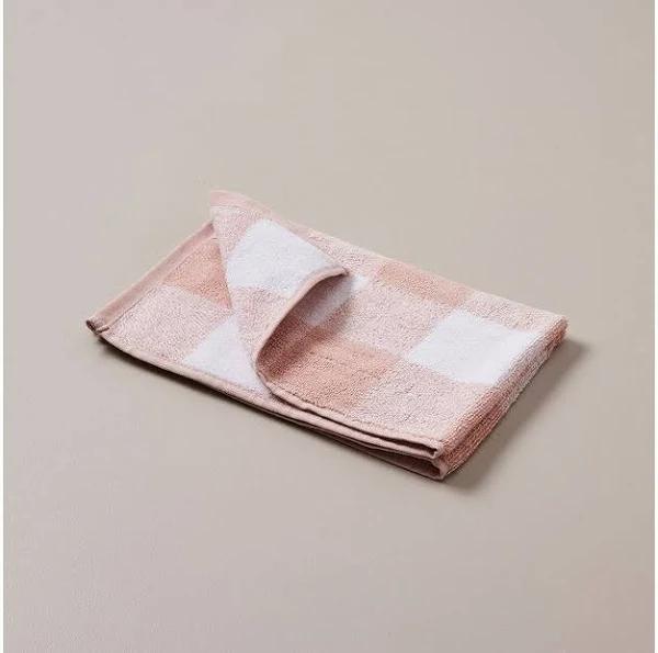 Target Brenn Gingham Hand Towel | Pink