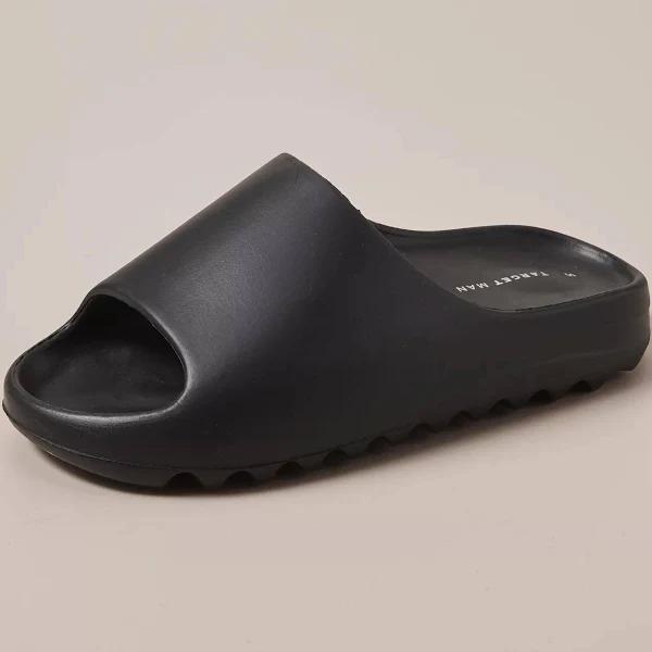 Target Man Mens Moulded Pool Slides | Black