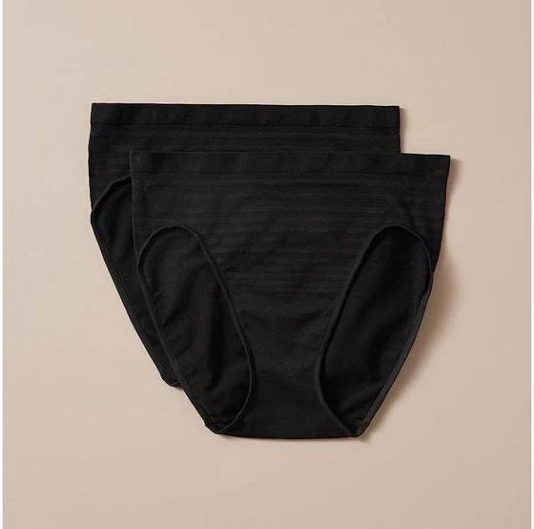 Target Woman 2 Pack Seamfree High Cut Briefs; Style LHC29837 | Black | Size 14
