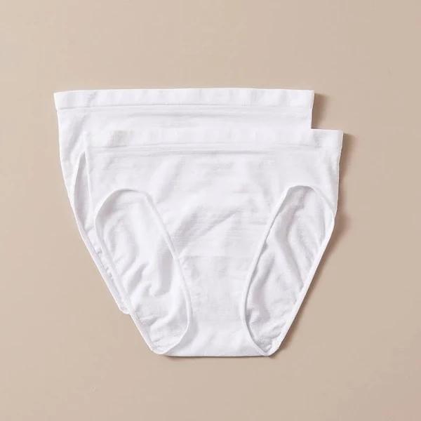 Target Woman 2 Pack Seamfree High Cut Briefs; Style LHC29837 | White | Size 14