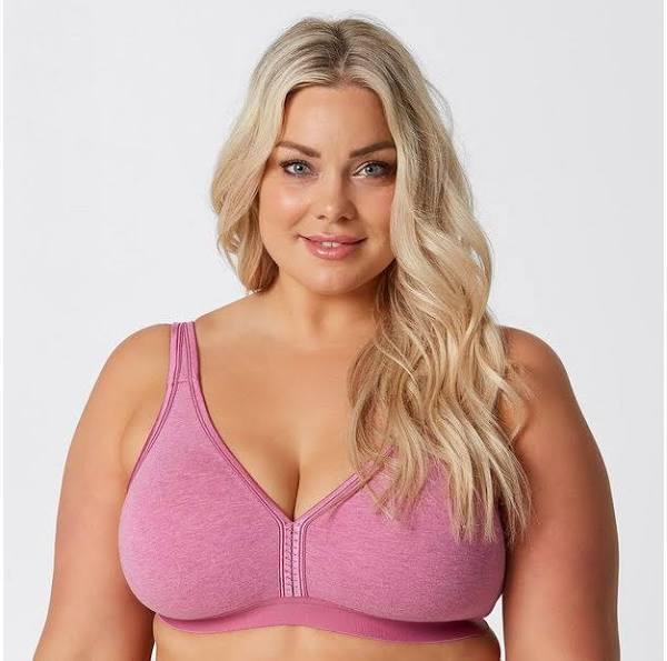 Target Woman Moulded Wirefree Bra; Style Y125FT | Pink | 24DD | Size 24DD