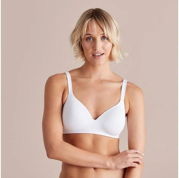 Target Woman Wirefree Soft Comfort Pull On Bra; Style LBR17071 | White | 14B | Size 14B