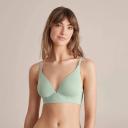 Target Woman Wirefree Soft Comfort T-Shirt Bra; Style T010 | Green | 14C | Size 14C