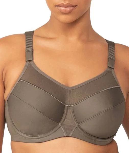 Triaction Ultra Sports Bra in Green - 18E - Triumph