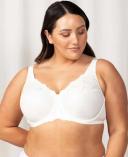 Triumph Embroidered Minimiser Bra in Stardust Lilac 14 D